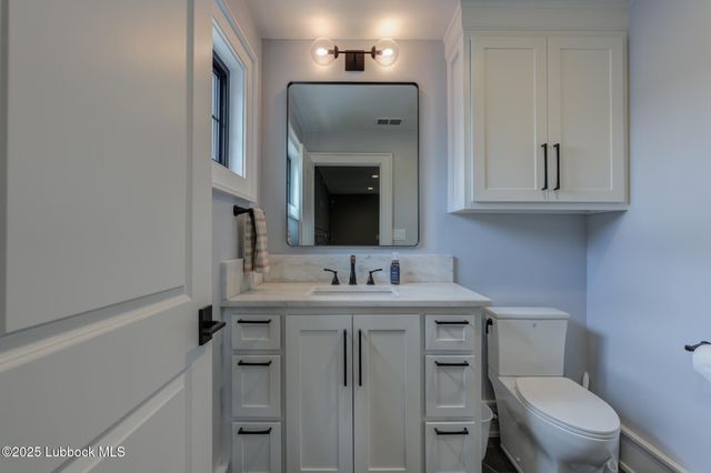 608 N 11th Street, Wolfforth, TX 79382