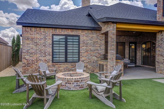 608 N 11th Street, Wolfforth, TX 79382