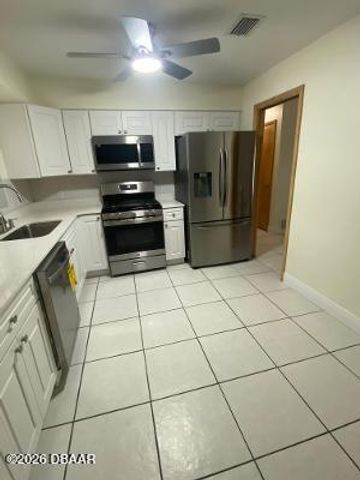 2941 Gaslight Drive, South Daytona, FL 32119