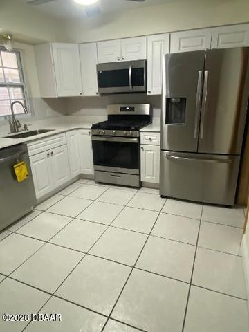 2941 Gaslight Drive, South Daytona, FL 32119