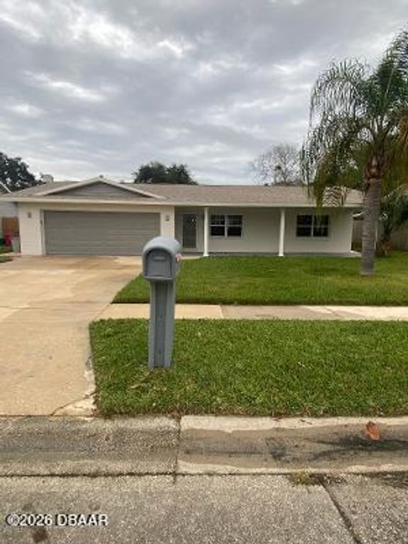 2941 Gaslight Drive, South Daytona, FL 32119