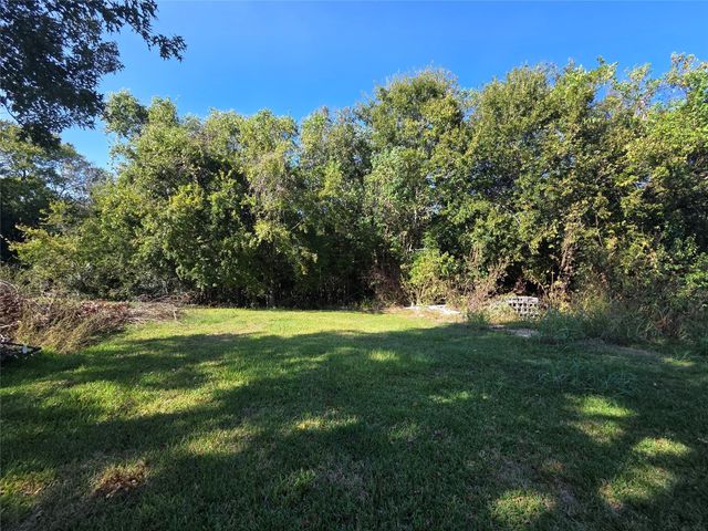 203 Wahl Street, Crosby, TX 77532