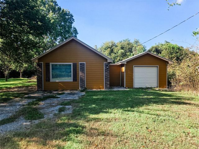 203 Wahl Street, Crosby, TX 77532