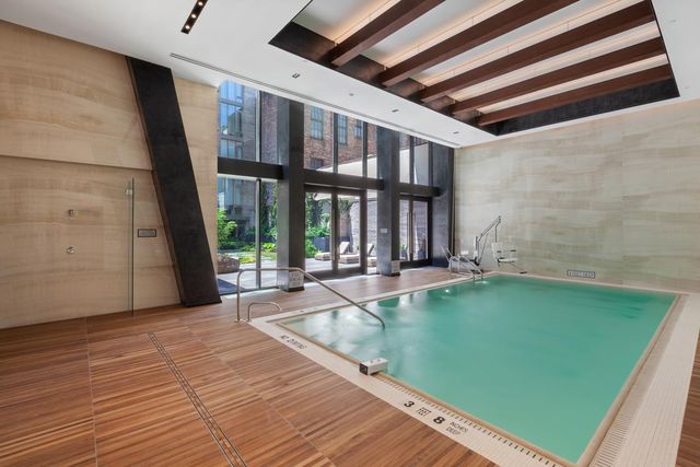 505 W 43RD Street PHJ, New York City, NY 10036