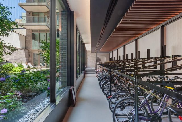 505 W 43RD Street PHJ, New York City, NY 10036