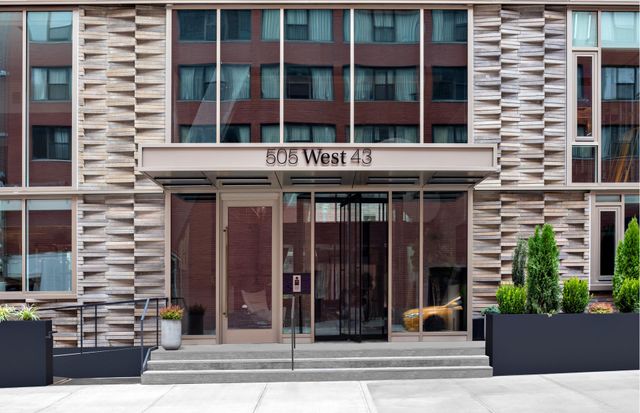 505 W 43RD Street PHJ, New York City, NY 10036