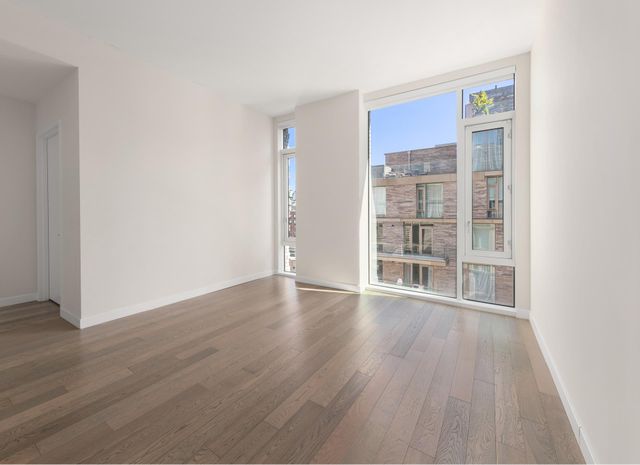 505 W 43RD Street PHJ, New York City, NY 10036