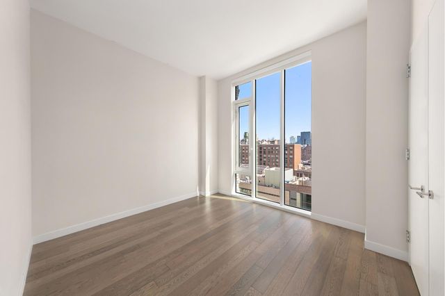 505 W 43RD Street PHJ, New York City, NY 10036