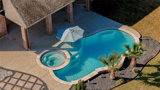 4603 Clearwater Road, Baytown, TX 77523