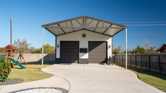 4603 Clearwater Road, Baytown, TX 77523