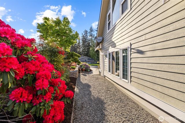 877 Medsker Road, Sequim, WA 98382