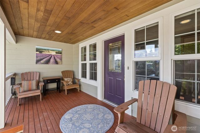 877 Medsker Road, Sequim, WA 98382