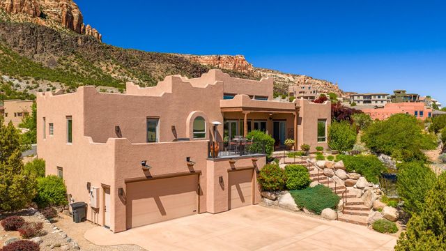 458 Shadow Rock Court, Grand Junction, CO 81507