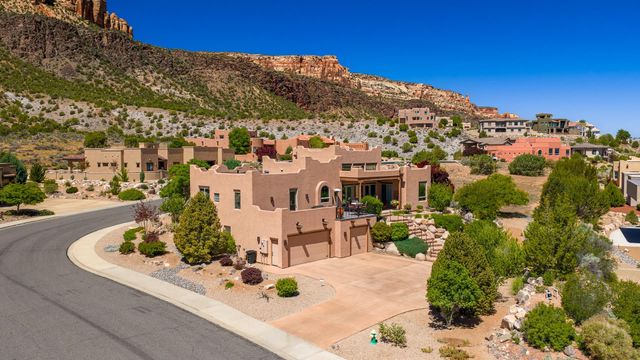 458 Shadow Rock Court, Grand Junction, CO 81507
