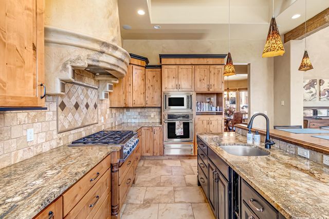 458 Shadow Rock Court, Grand Junction, CO 81507
