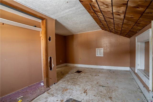 17 Orchard Street, Mohawk, NY 13407