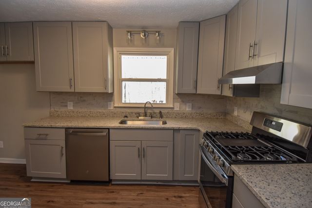 1621 Rover Zetella Road, Williamson, GA 30292