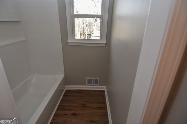 1621 Rover Zetella Road, Williamson, GA 30292