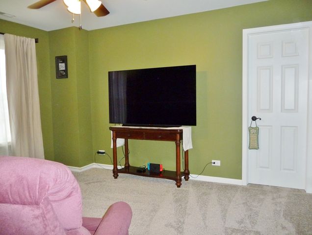 11471 Fitzgerald Lane, Huntley, IL 60142