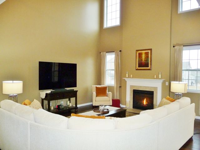 11471 Fitzgerald Lane, Huntley, IL 60142