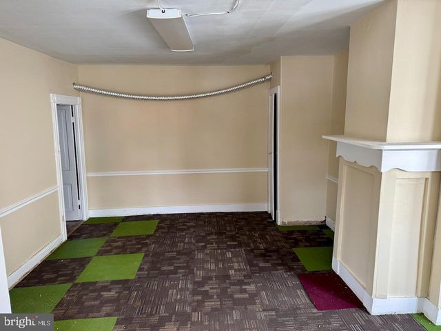 2641 VALLEY AVE, Winchester, VA 22601