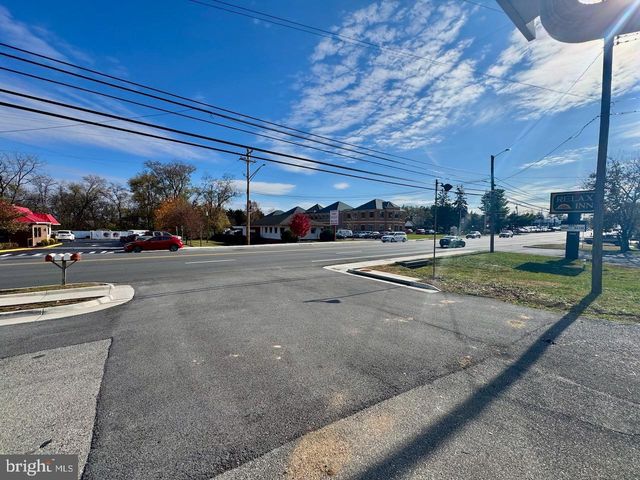 2641 VALLEY AVE, Winchester, VA 22601