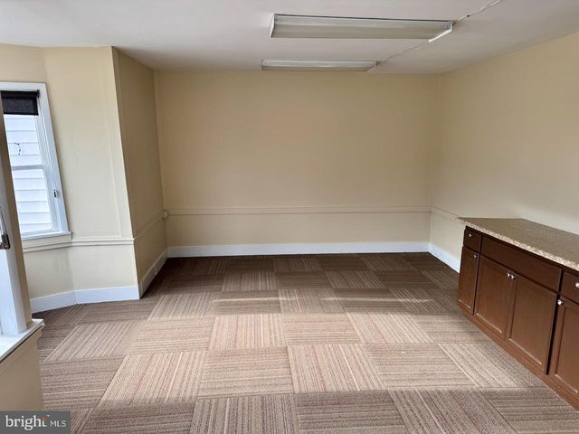 2641 VALLEY AVE, Winchester, VA 22601