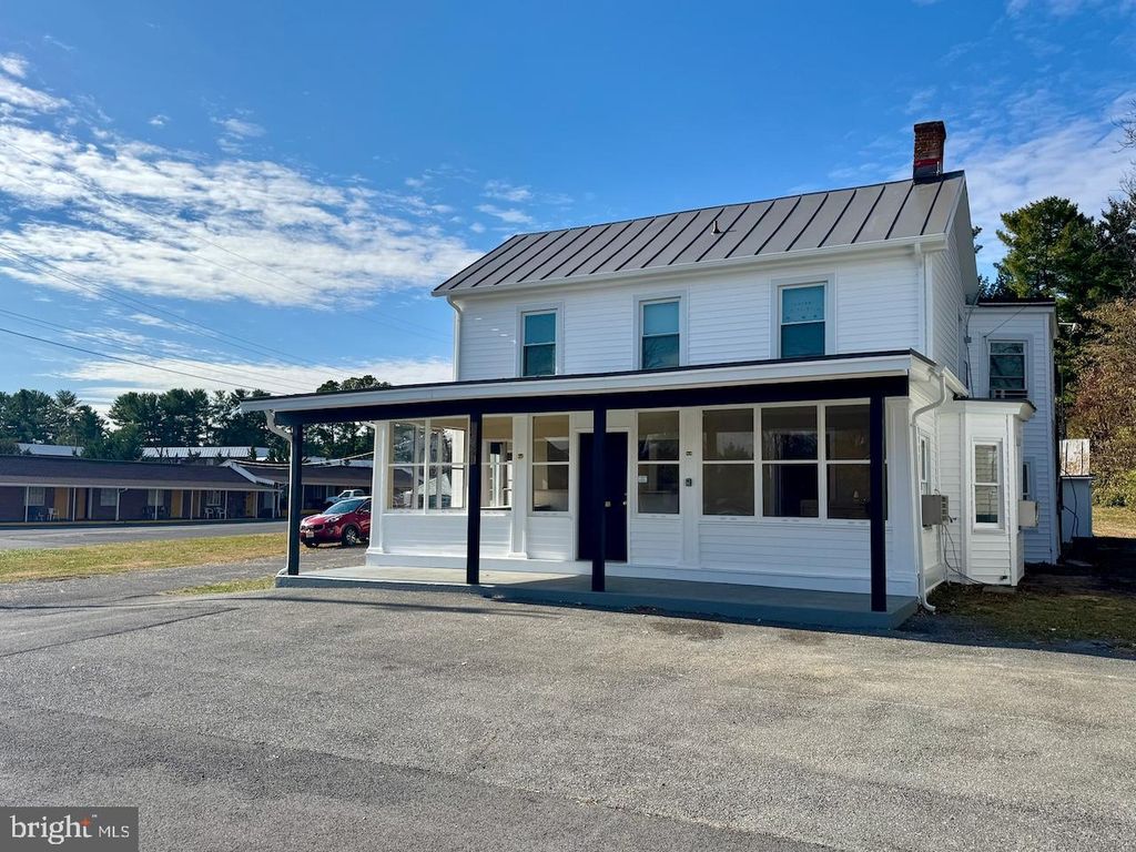 2641 VALLEY AVE, Winchester, VA 22601