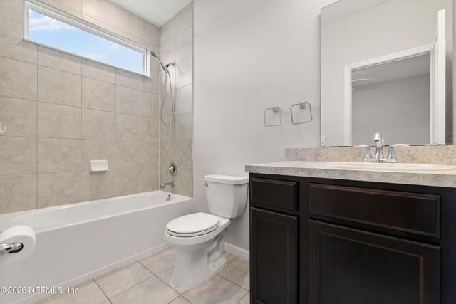 5556 KELLAR Circle, Jacksonville, FL 32218