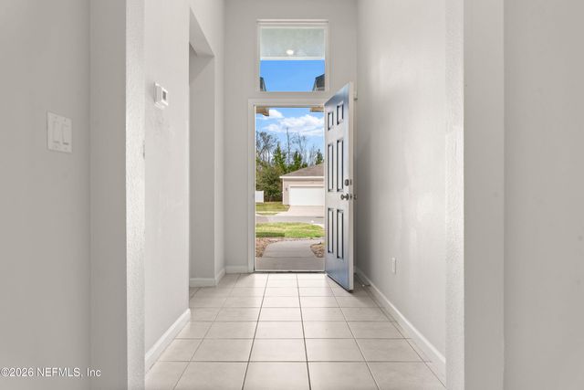 5556 KELLAR Circle, Jacksonville, FL 32218