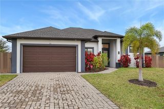 331 NE 7th ST, Cape Coral, FL 33909