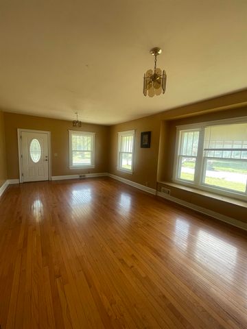 1422 Washington St, Harper, KS 67058