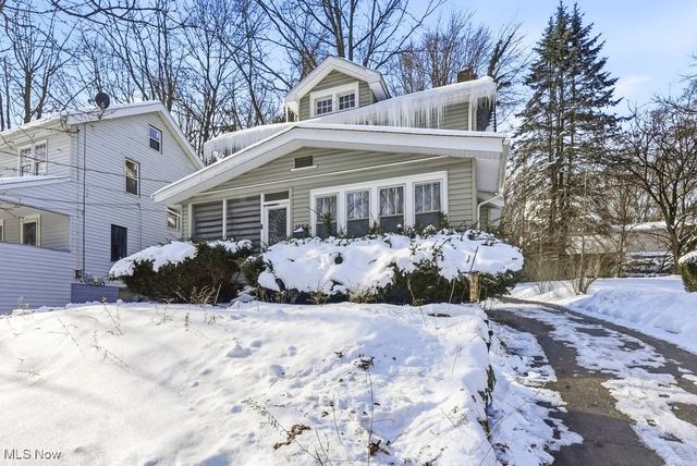 1556 Overlook Drive, Akron, OH 44314