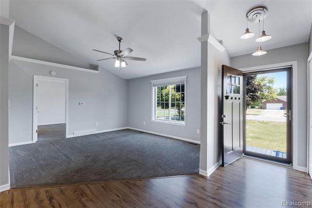 7030 Jennings Road, Swartz Creek, MI 48473