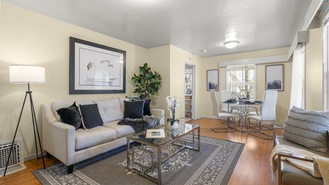 21685 Olive Avenue, Cupertino, CA 95014