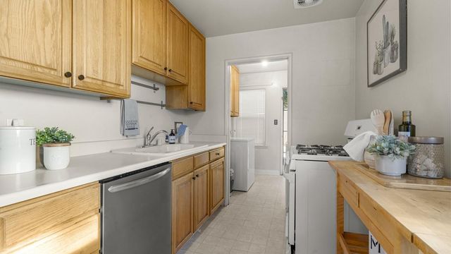 21685 Olive Avenue, Cupertino, CA 95014