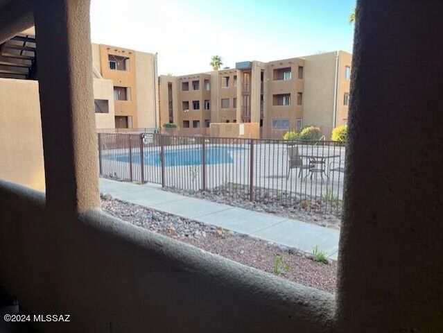 1810 E Blacklidge Dr Apt 403, Tucson, AZ 85719