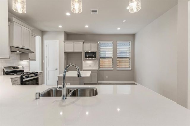 4207 Maple Glen Drive, Fulshear, TX 77441