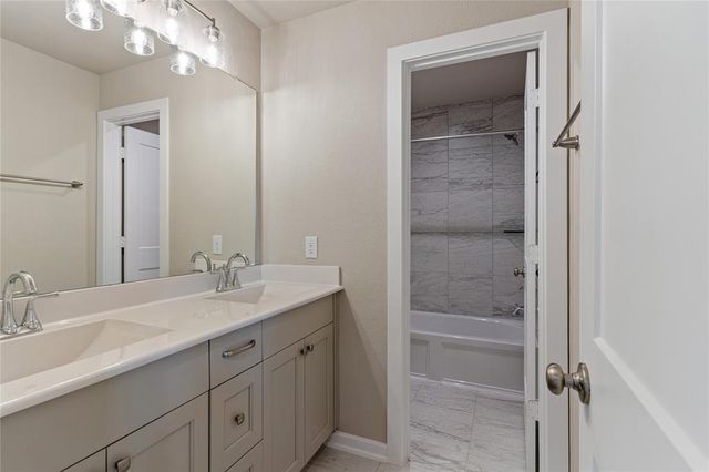 4207 Maple Glen Drive, Fulshear, TX 77441