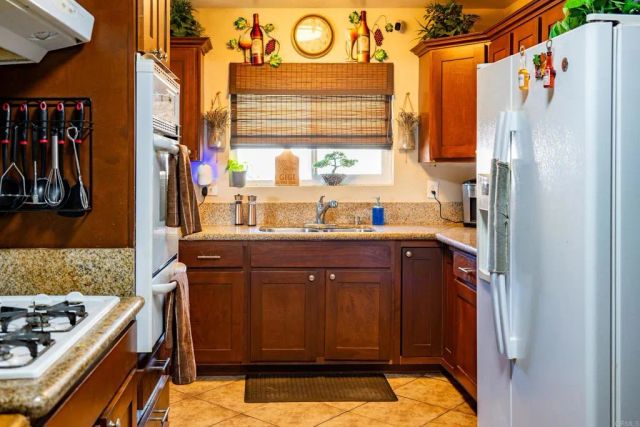 7121 Skyline DR, San Diego, CA 92114