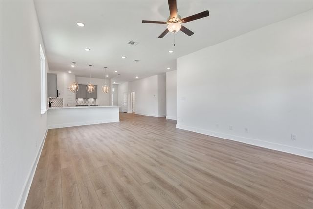 4803 Underbrush Crossing, Bryan, TX 77845