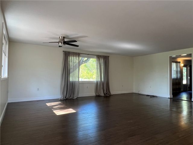 13 Colonial Drive, Horseheads, NY 14845