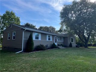 13 Colonial Drive, Horseheads, NY 14845