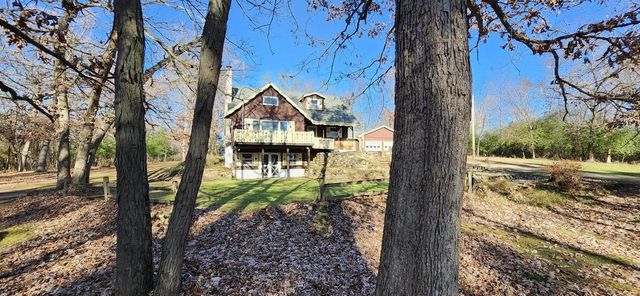 N6351 E Bush Road, Pardeeville, WI 53954