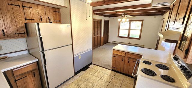 N6351 E Bush Road, Pardeeville, WI 53954