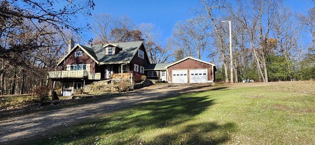 N6351 E Bush Road, Pardeeville, WI 53954