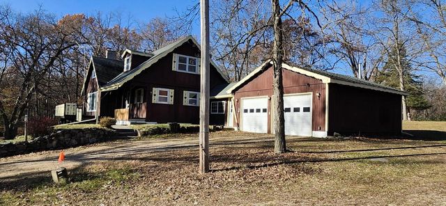 N6351 E Bush Road, Pardeeville, WI 53954