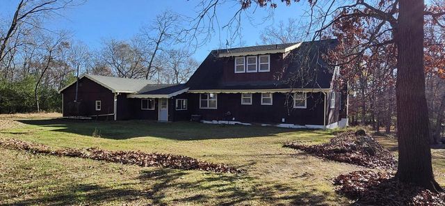 N6351 E Bush Road, Pardeeville, WI 53954