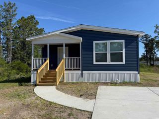 401 Cessna St, Myrtle Beach, SC 29577