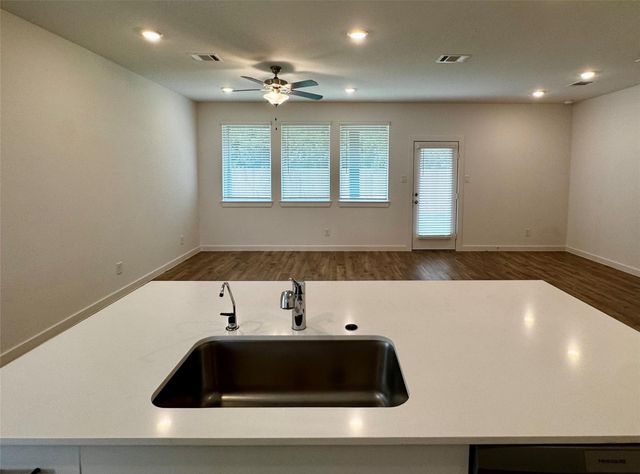 2142 Olivos, Missouri City, TX 77459
